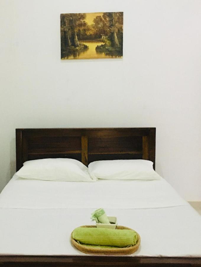 Desire Village Rakwana Luaran gambar