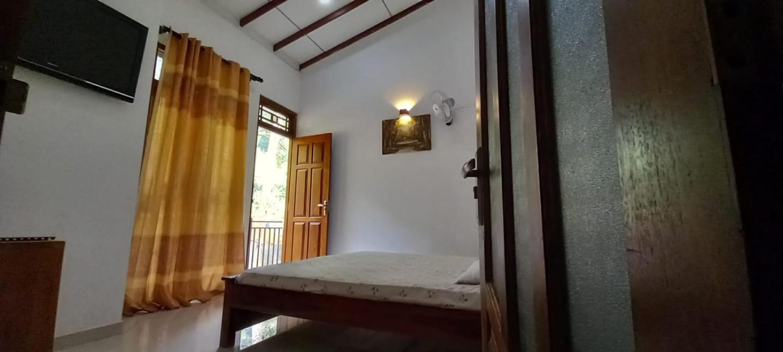 Desire Village Rakwana Luaran gambar